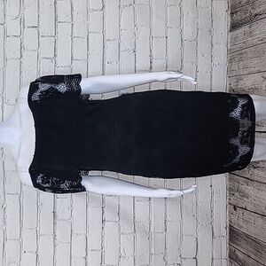Mesmer Fitted Off Shoulder Scalloped Floral Lace Bodycon Mini Dress Black - NWT
